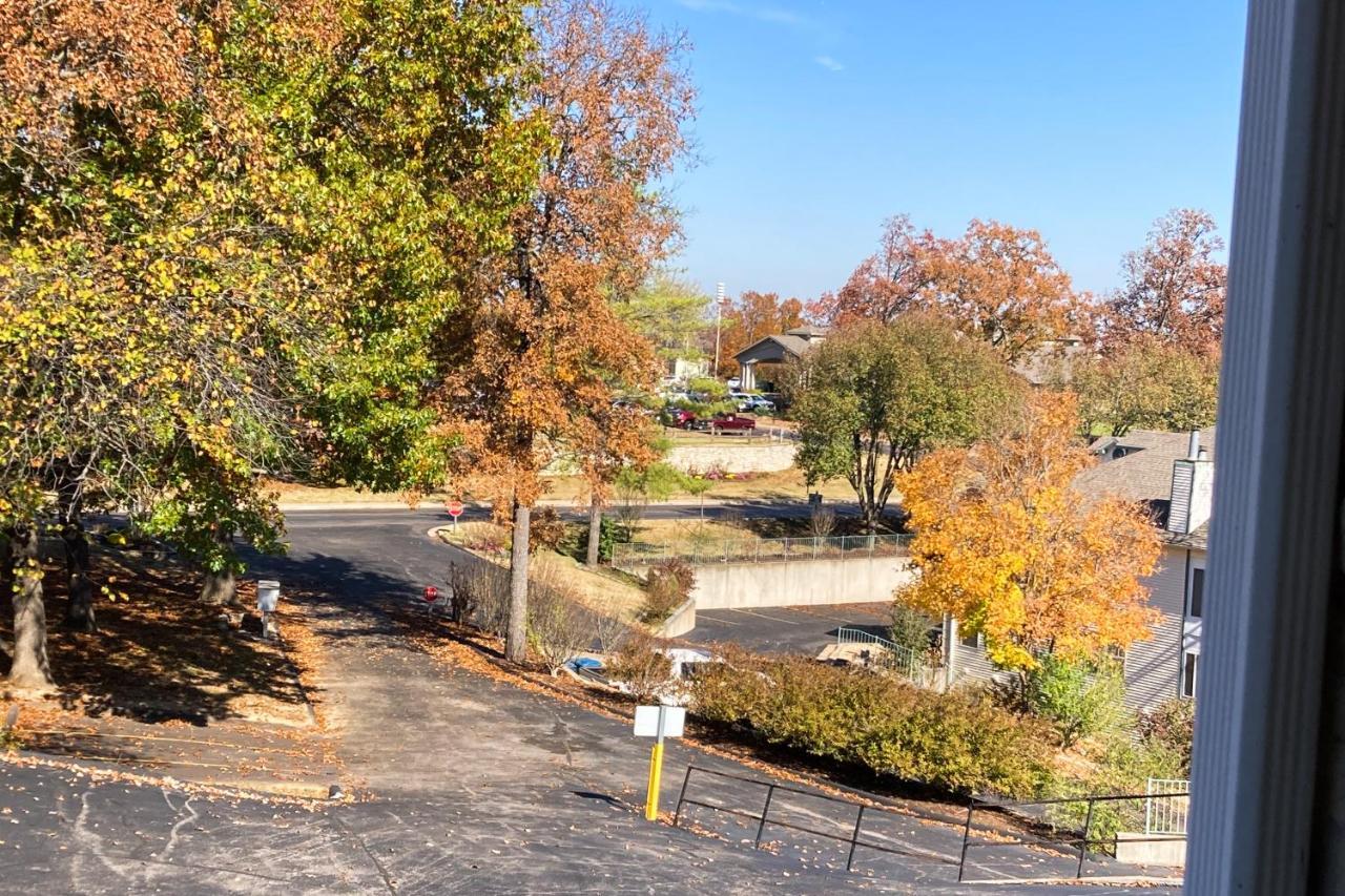 The Bluffs Lakeview Branson Exterior photo